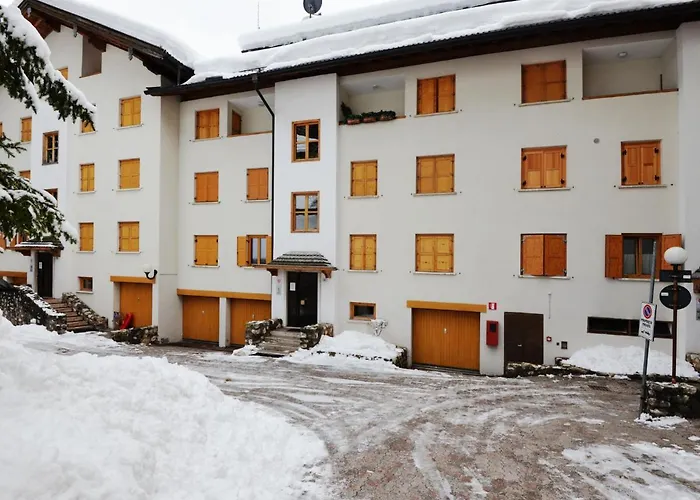 Monti Pallidi-3 By Interhome * קאנזיי